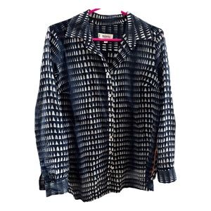 Patterned Blouse with Open Back